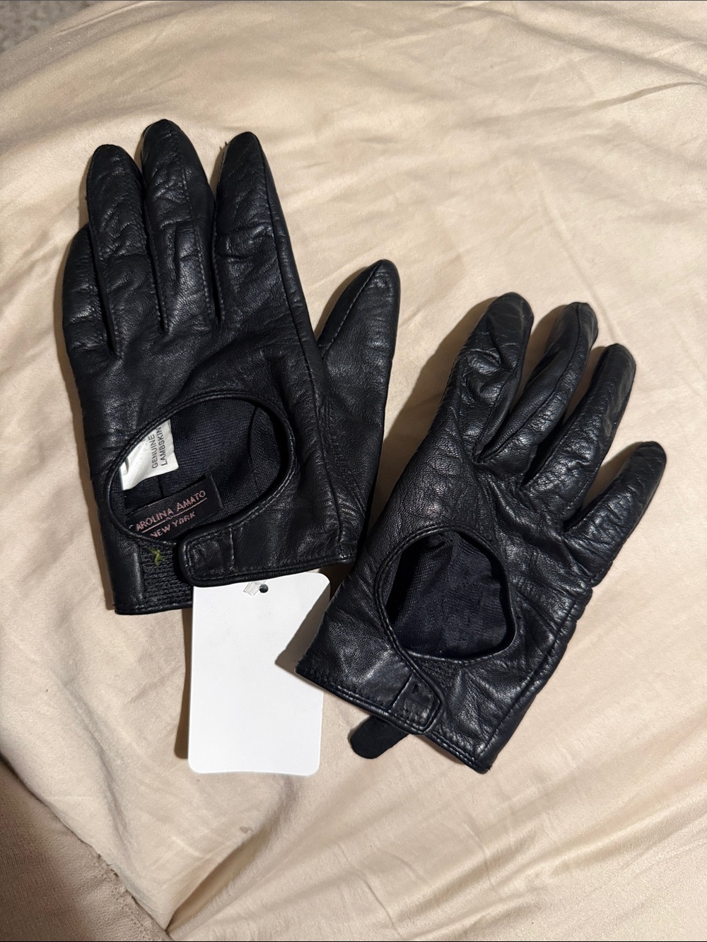 Carolina Amato Black Leather Gloves for Women- Small